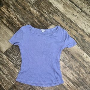 Blue fitting shirt